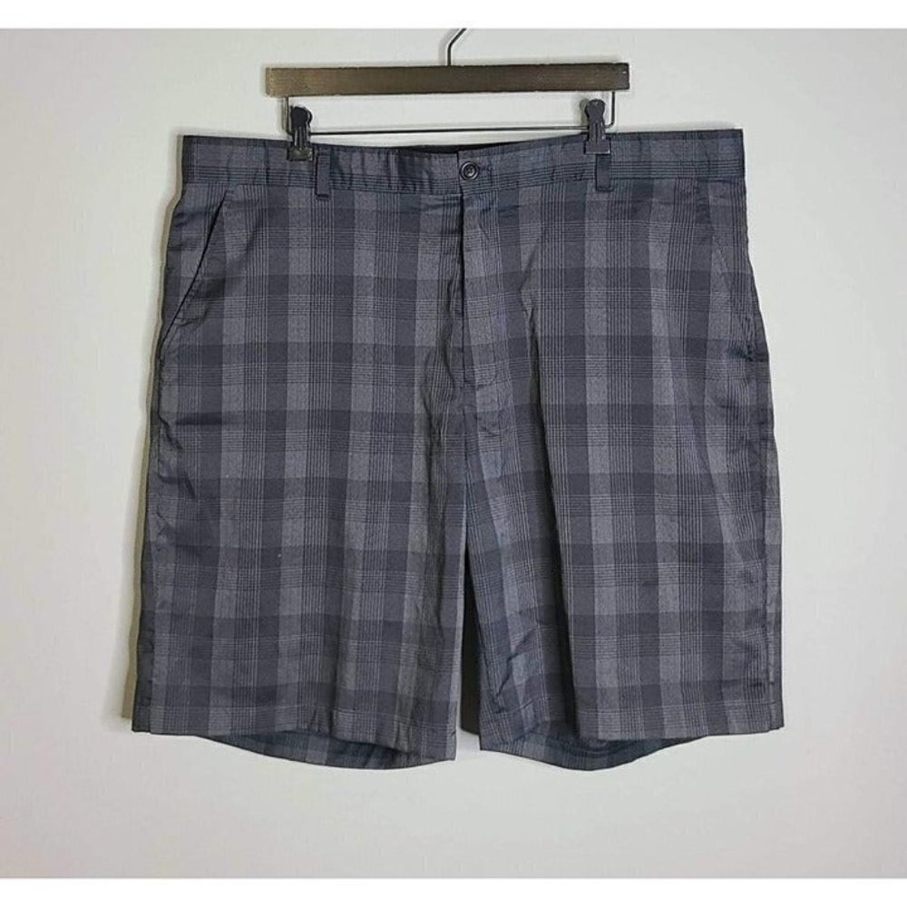 Greg Norman Tasso Elba Mens Grey Plaid Golf Shorts w/Pockets Size 42